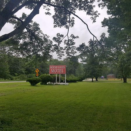 Mound Haven Motel Brookville Exterior photo